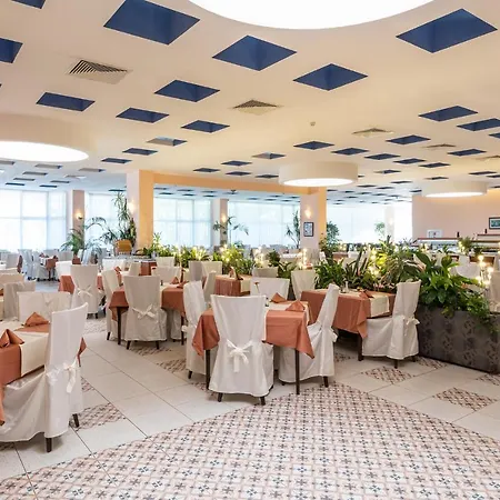 فندق Bourgas ساني بيتش