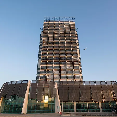 Хотел бургас бийч 4*