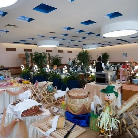 Хотел бургас бийч 4*